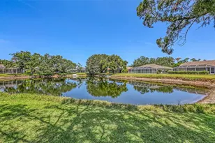 5698 Country Walk Ln, Sarasota, FL 34233 - Photo 7