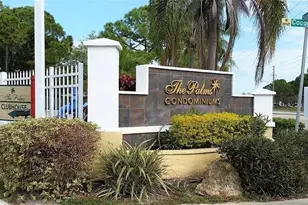 2650 Coconut Bay Ln, Sarasota, FL 34237 - Photo 3