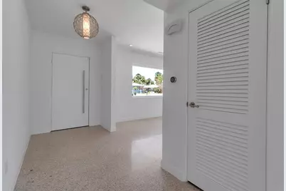 130 N Adams Drive, Sarasota, FL 34236 - Photo 21