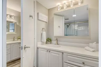 2055 Gulf Of Mexico Drive #G2-108, Longboat Key, FL 34228 - Photo 19