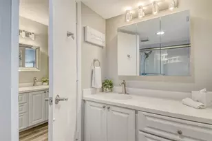 2055 Gulf of Mexico Dr, Longboat Key, FL 34228 - Photo 19