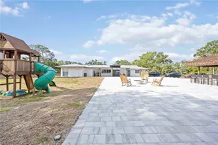 2255 61st St, Sarasota, FL 34243 - Photo 29