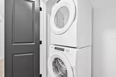 221 Main Street N #1204, Saint Petersburg, FL 33716 - Photo 11