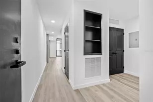 221 Main St N, Saint Petersburg, FL 33716 - Photo 3