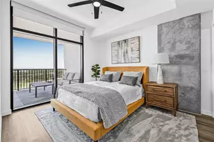 221 Main St N, Saint Petersburg, FL 33716 - Photo 9