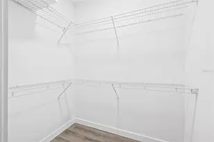 221 Main St N, Saint Petersburg, FL 33716 - Photo 17