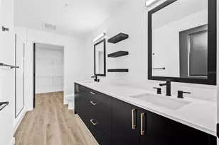 221 Main St N, Saint Petersburg, FL 33716 - Photo 11