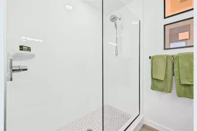 221 Main Street N #1415, Saint Petersburg, FL 33716 - Photo 17