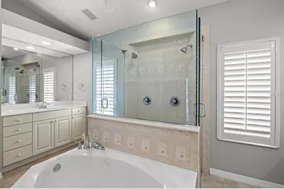 8930 Bloomfield Blvd, Sarasota, FL 34238 - Photo 35