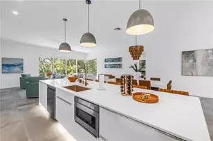 2314 Floyd St, Sarasota, FL 34239 - Photo 15