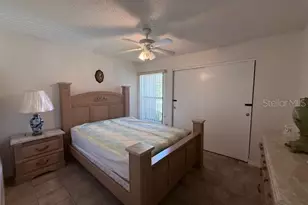 2664 Woodgate Ln, Sarasota, FL 34231 - Photo 13