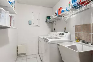 139 Adair Ave, Sarasota, FL 34243 - Photo 41