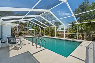 139 Adair Ave, Sarasota, FL 34243 - Photo 43