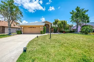 5742 39th St Cir E, Bradenton, FL 34203 - Photo 1