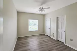 7743 Plantation Cir, University Park, FL 34201 - Photo 7