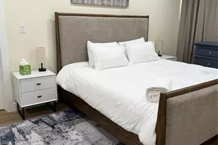 4634 McIntosh Rd, Sarasota, FL 34233 - Photo 9