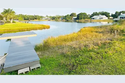 4634 McIntosh Road, Sarasota, FL 34233 - Photo 3