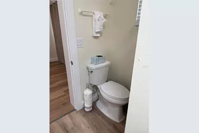 4634 McIntosh Road, Sarasota, FL 34233 - Photo 11