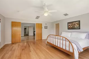 4771 Riverwood Cir, Sarasota, FL 34231 - Photo 15