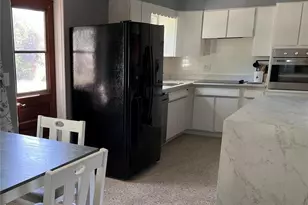 2833 62nd St N, Saint Petersburg, FL 33710 - Photo 3