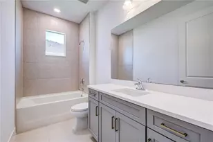 8218 Nevis Run, Lakewood Ranch, FL 34202 - Photo 29