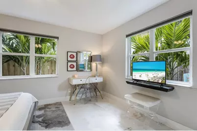 161 Golden Gate Point #4, Sarasota, FL 34236 - Photo 23