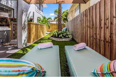 161 Golden Gate Point #4, Sarasota, FL 34236 - Photo 27