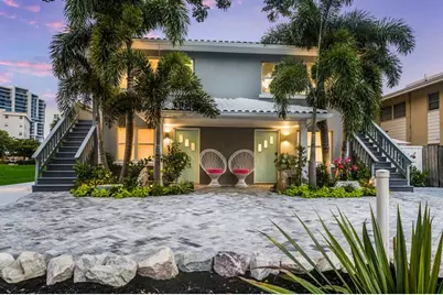 161 Golden Gate Point #1, Sarasota, FL 34236 - Photo 3