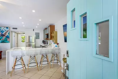 161 Golden Gate Point #1, Sarasota, FL 34236 - Photo 9