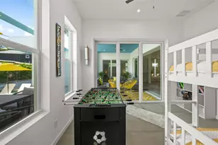 2375 Waldemere St, Sarasota, FL 34239 - Photo 25