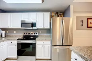 5459 Bentgrass Dr, Sarasota, FL 34235 - Photo 5