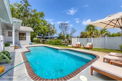 2002 8th Street W, Palmetto, FL 34221 - Photo 9