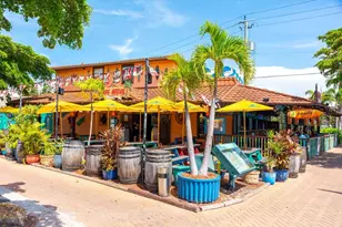 5600 Beach Way Dr, Sarasota, FL 34242 - Photo 57