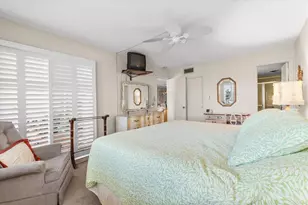 5600 Beach Way Dr, Sarasota, FL 34242 - Photo 29