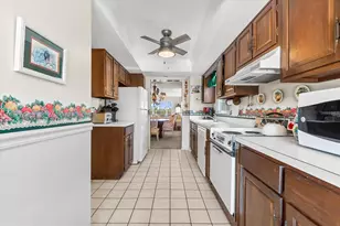 5600 Beach Way Dr, Sarasota, FL 34242 - Photo 13