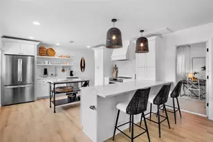 404 Bayshore Rd, Nokomis, FL 34275 - Photo 3