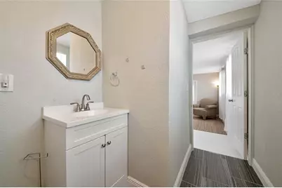 2363 Milford Circle, Sarasota, FL 34239 - Photo 29