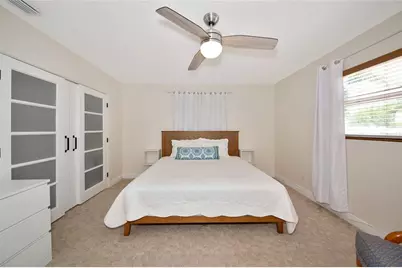 2363 Milford Circle, Sarasota, FL 34239 - Photo 15