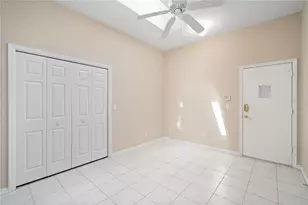 1103 Signature Dr, Sun City Center, FL 33573 - Photo 23