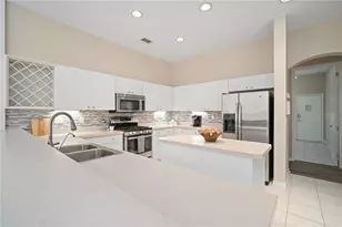 1103 Signature Dr, Sun City Center, FL 33573 - Photo 21