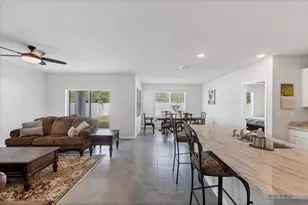 2105 Grand Flora Trl, Bradenton, FL 34208 - Photo 11