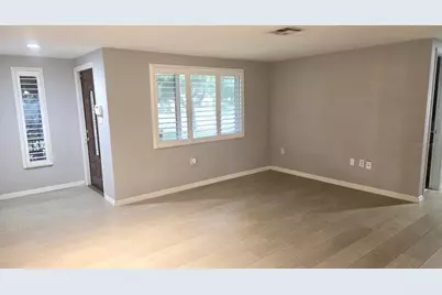 5325 Murdock Avenue, Sarasota, FL 34231 - Photo 7