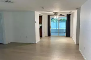 5325 Murdock Ave, Sarasota, FL 34231 - Photo 5