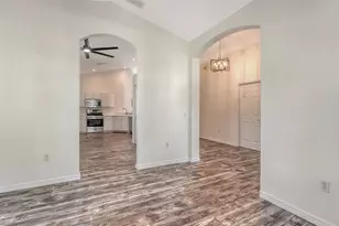 6213 Willet Ct, Lakewood Ranch, FL 34202 - Photo 5