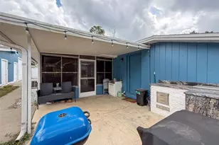 2214 Elise Marie Dr, Seffner, FL 33584 - Photo 25