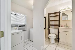 10104 Sandpiper Rd E, Bradenton, FL 34209 - Photo 15