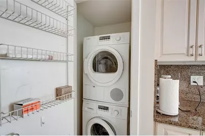 2425 Gulf Of Mexico Drive #14B, Longboat Key, FL 34228 - Photo 25