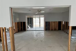 782 Birdsong Ln, Sarasota, FL 34242 - Photo 9