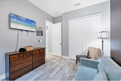 6636 35th Court E, Sarasota, FL 34243 - Photo 35