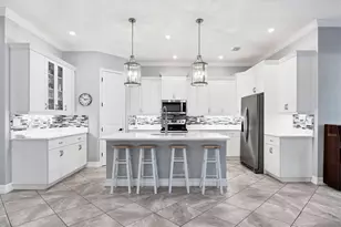 6636 35th Ct E, Sarasota, FL 34243 - Photo 17